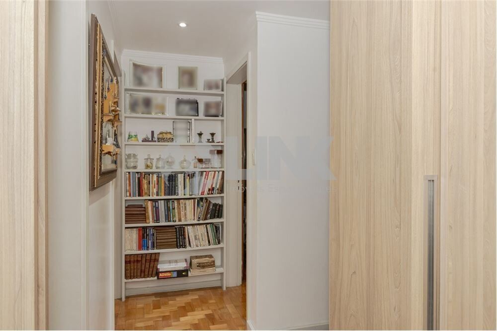 Apartamento à venda com 3 quartos, 95m² - Foto 8