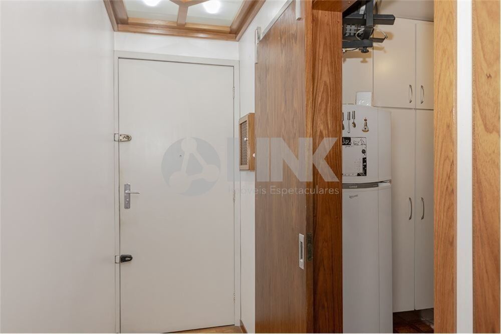 Apartamento à venda com 3 quartos, 95m² - Foto 17
