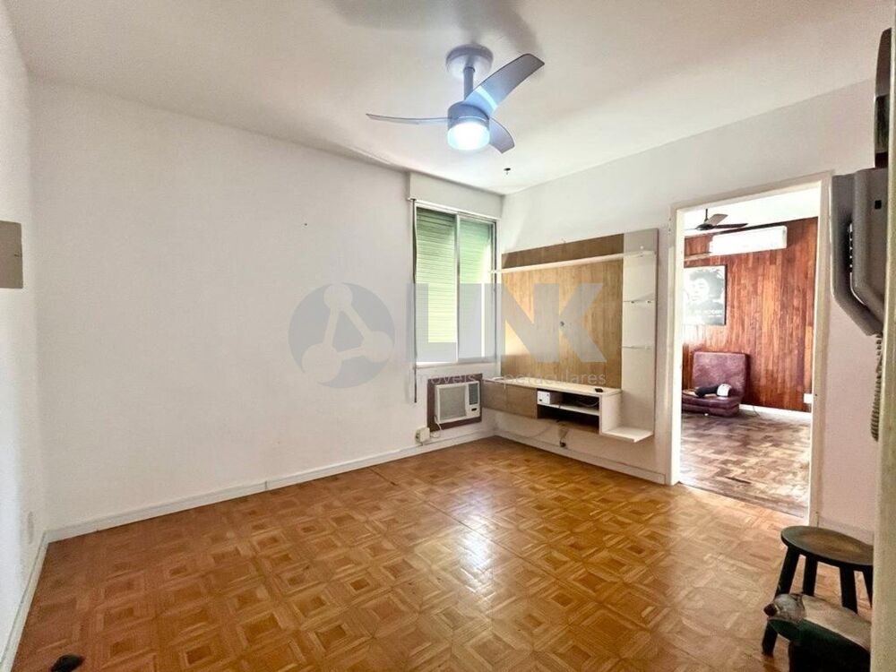 Apartamento à venda com 2 quartos, 47m² - Foto 3