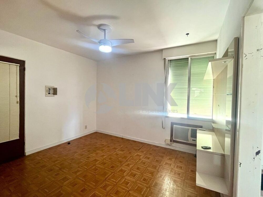 Apartamento à venda com 2 quartos, 47m² - Foto 4