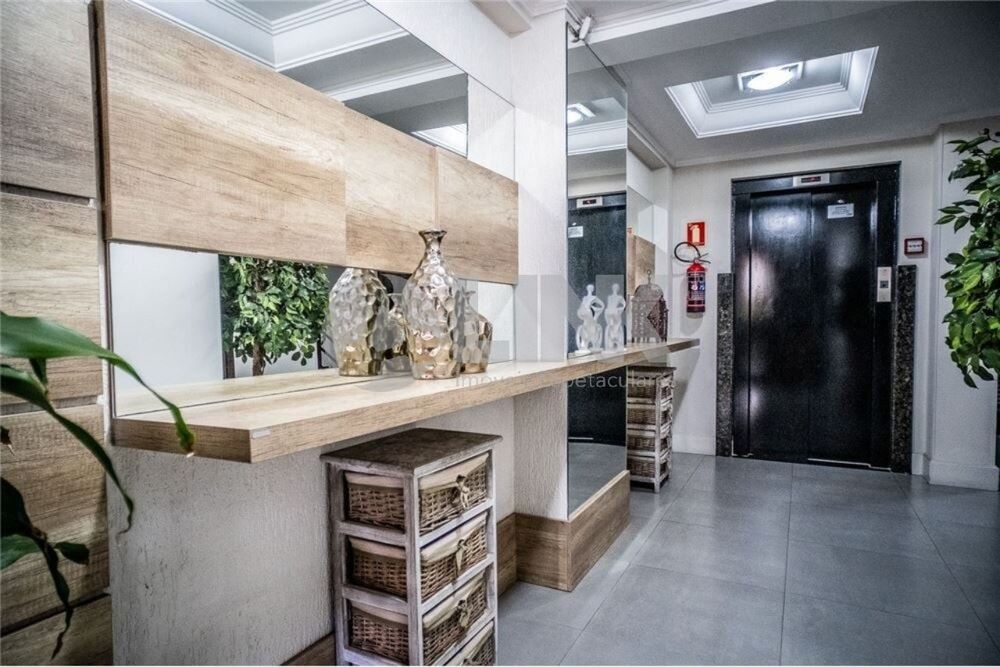 Cobertura, 3 quartos, 255 m² - Foto 2