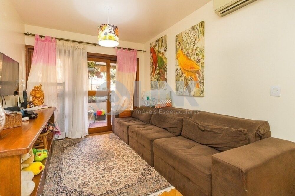 Apartamento à venda com 2 quartos, 74m² - Foto 2