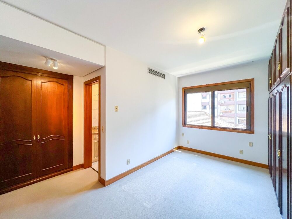 Apartamento à venda com 3 quartos, 321m² - Foto 5