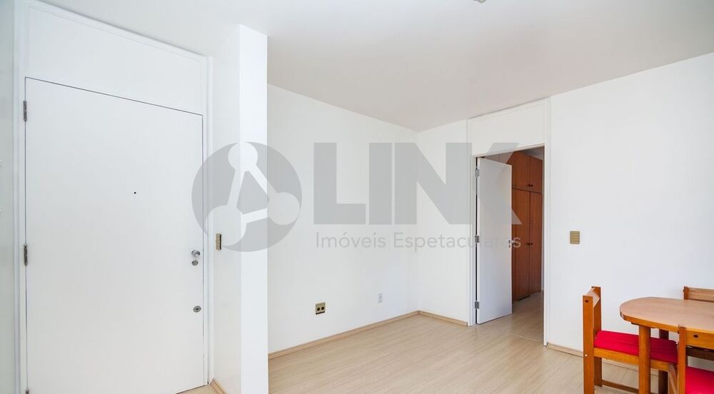 Apartamento, 1 quarto, 36 m² - Foto 4