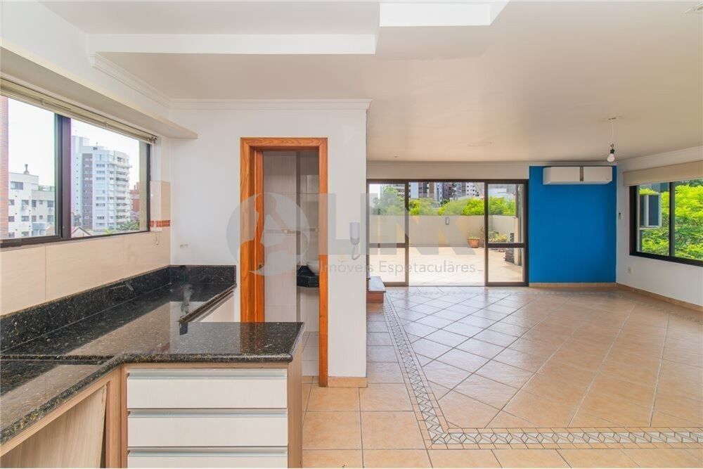 Cobertura, 3 quartos, 245 m² - Foto 2