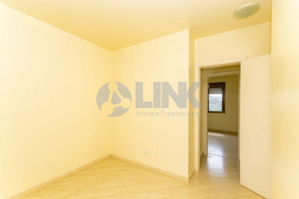 Apartamento à venda com 2 quartos, 64m² - Foto 3