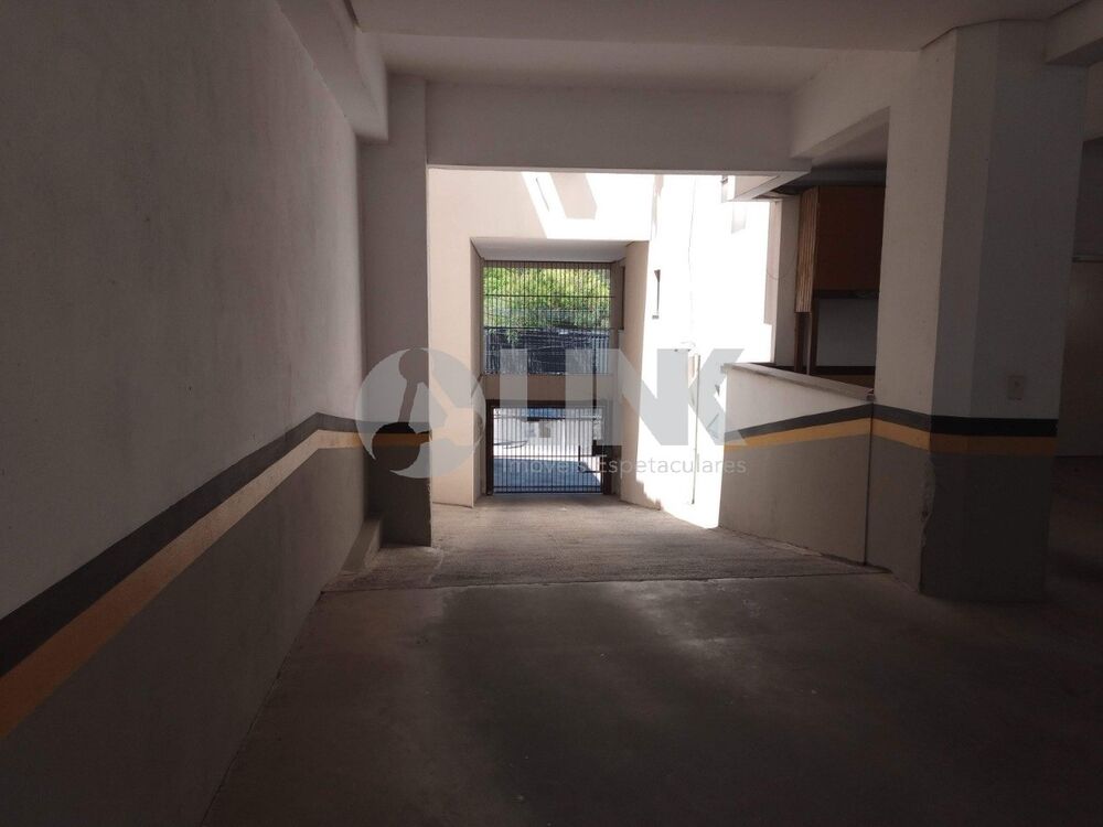 Apartamento à venda com 2 quartos, 64m² - Foto 9