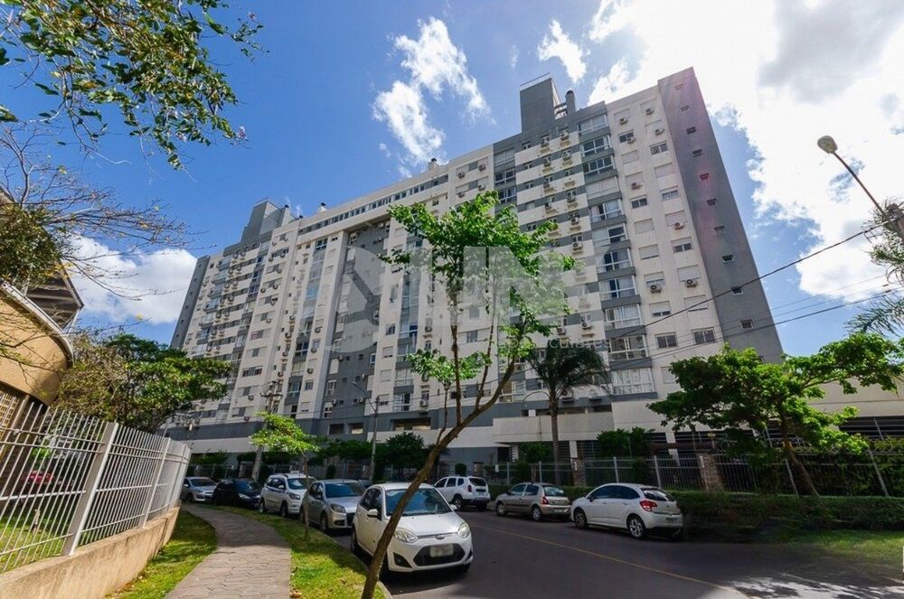 Apartamento à venda com 2 quartos, 69m² - Foto 4