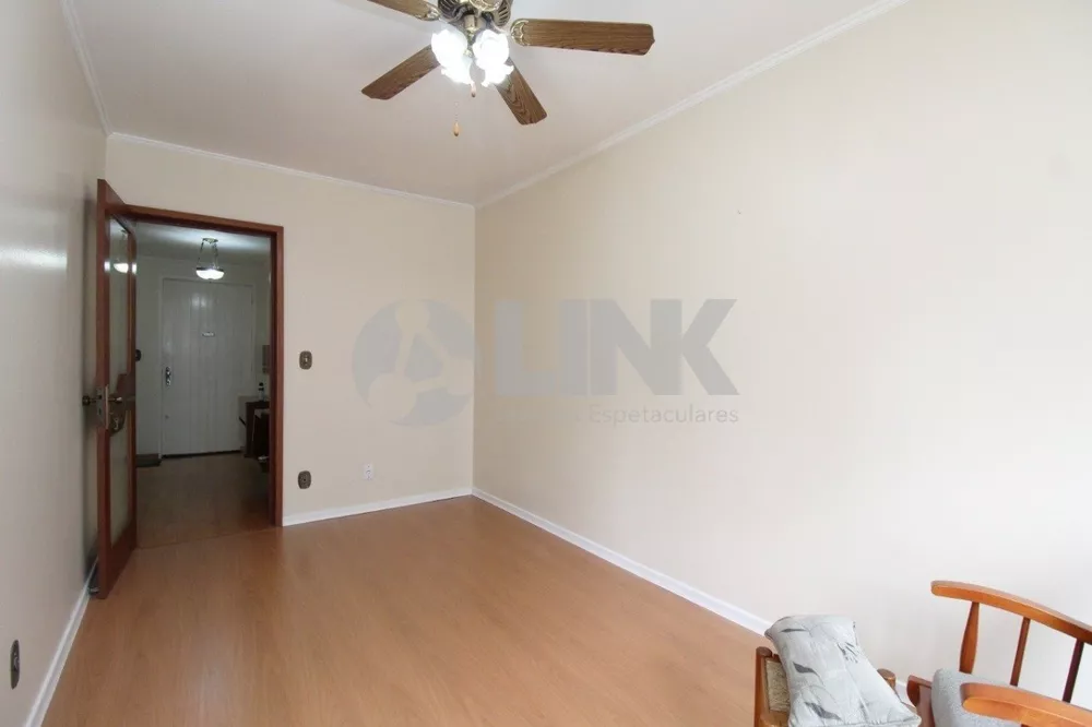 Apartamento à venda com 3 quartos, 136m² - Foto 3