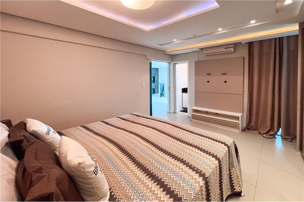 Cobertura à venda com 3 quartos, 151m² - Foto 1