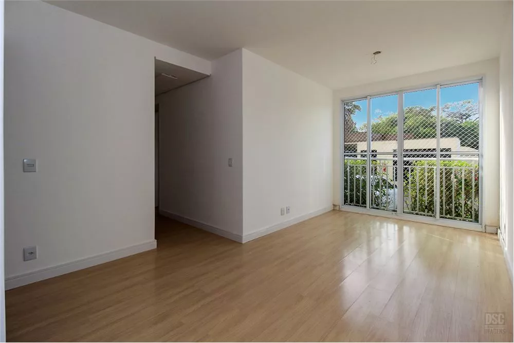 Apartamento à venda com 2 quartos, 58m² - Foto 1