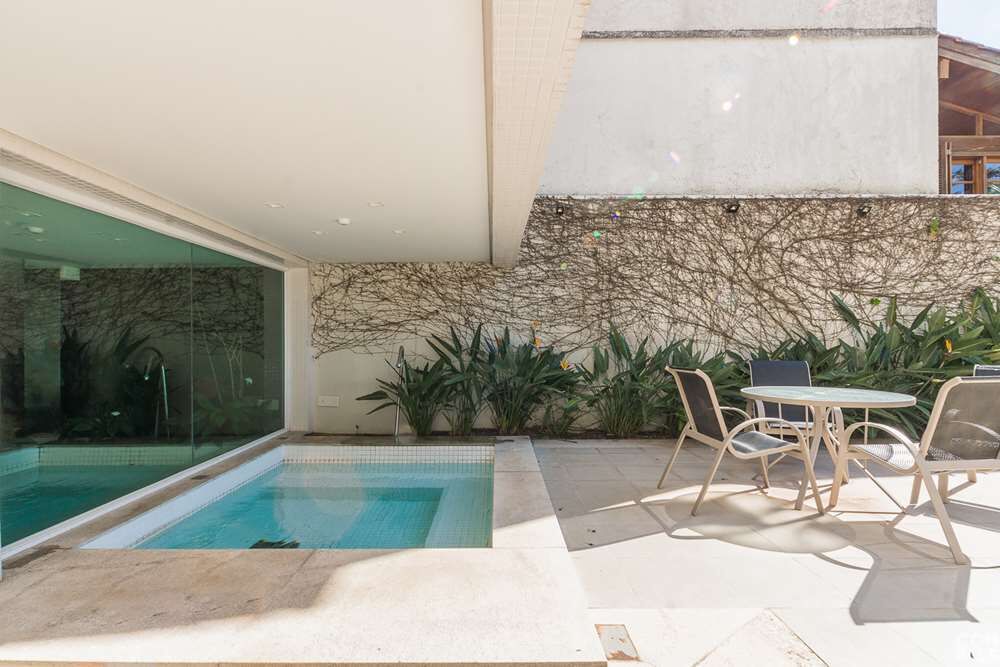 Apartamento, 3 quartos, 271 m² - Foto 2