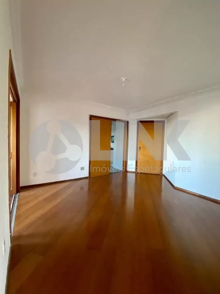 Apartamento à venda com 2 quartos, 65m² - Foto 4