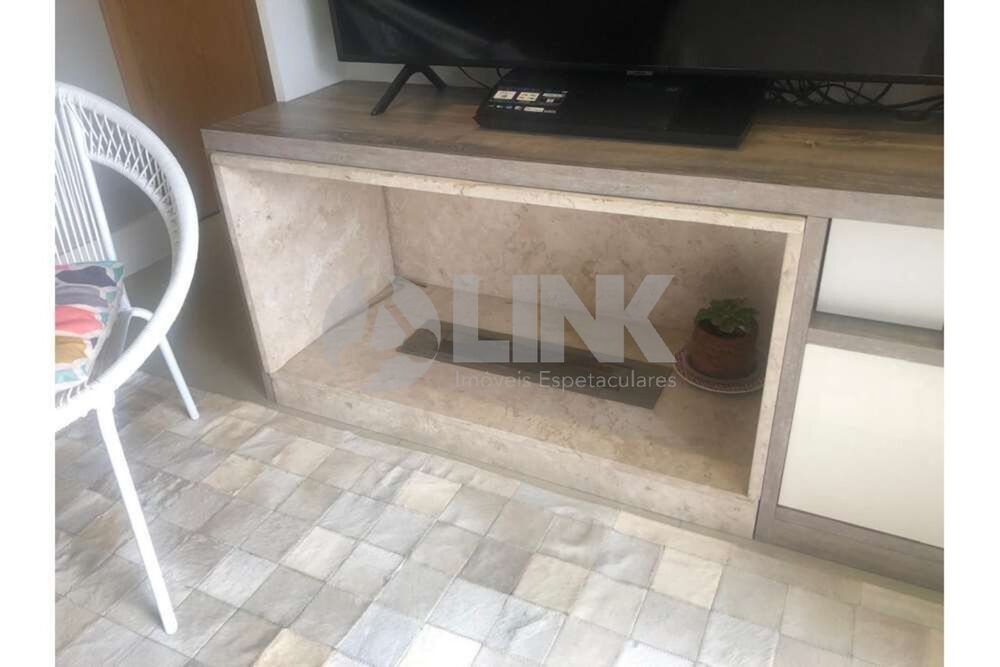 Apartamento à venda com 3 quartos, 74m² - Foto 3