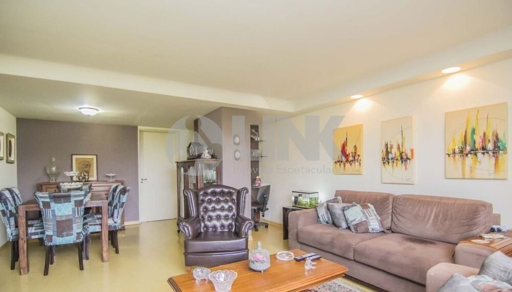 Apartamento à venda com 3 quartos, 111m² - Foto 2