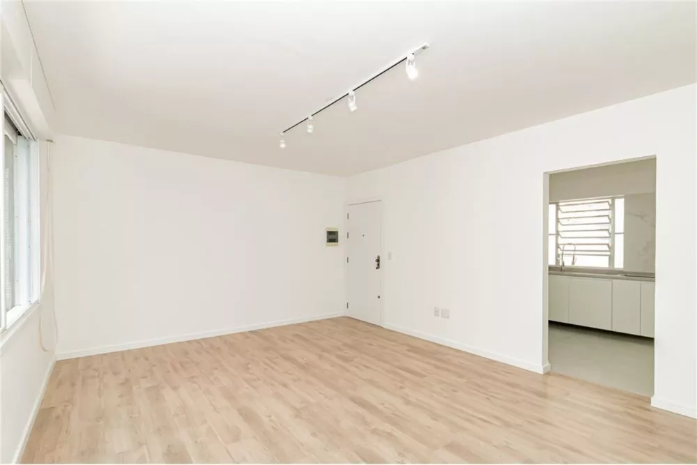 Apartamento à venda com 3 quartos, 109m² - Foto 3