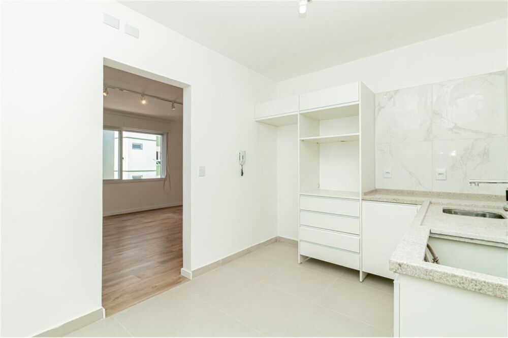 Apartamento à venda com 3 quartos, 109m² - Foto 7