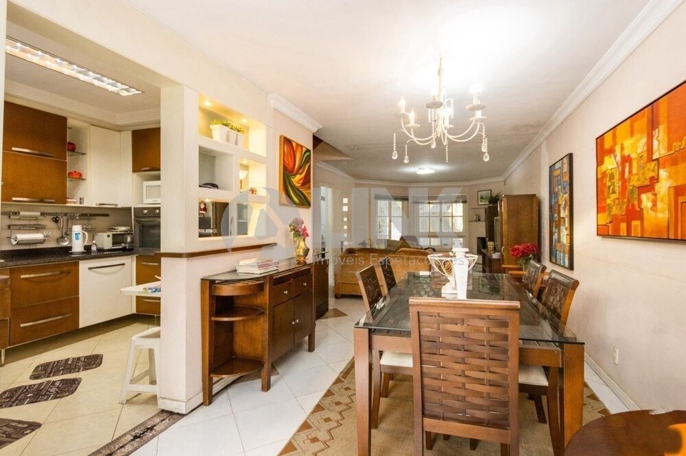 Casa, 3 quartos, 285 m² - Foto 3