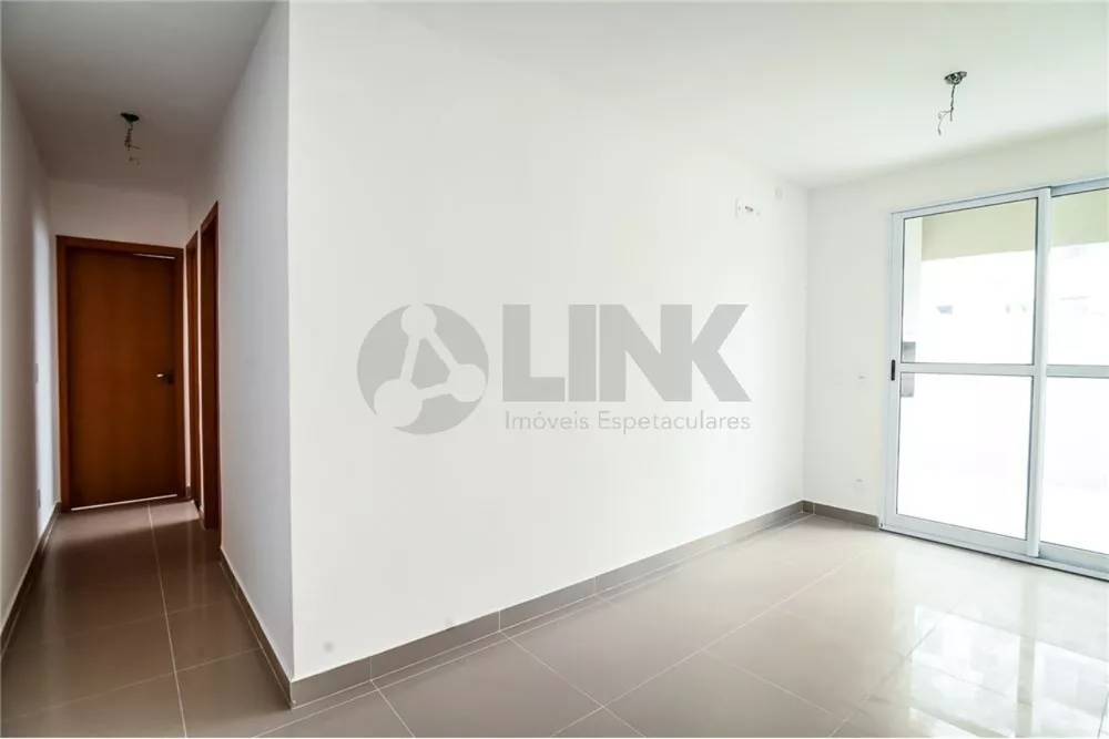 Apartamento à venda com 2 quartos, 87m² - Foto 1