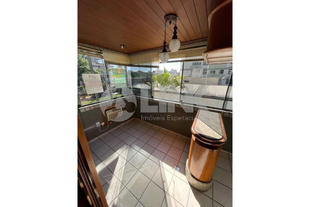 Apartamento à venda com 3 quartos, 95m² - Foto 7