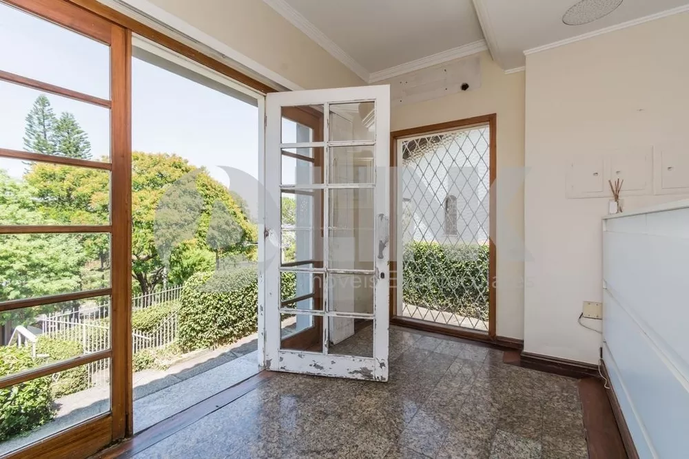 Casa à venda com 5 quartos, 365m² - Foto 3