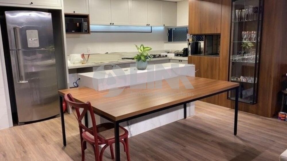 Apartamento, 3 quartos, 121 m² - Foto 1