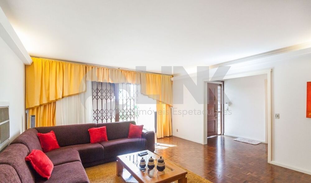 Casa à venda com 3 quartos, 327m² - Foto 3