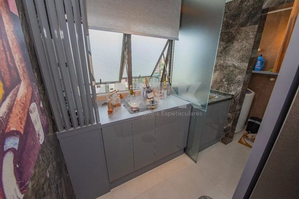 Cobertura, 3 quartos, 209 m² - Foto 9
