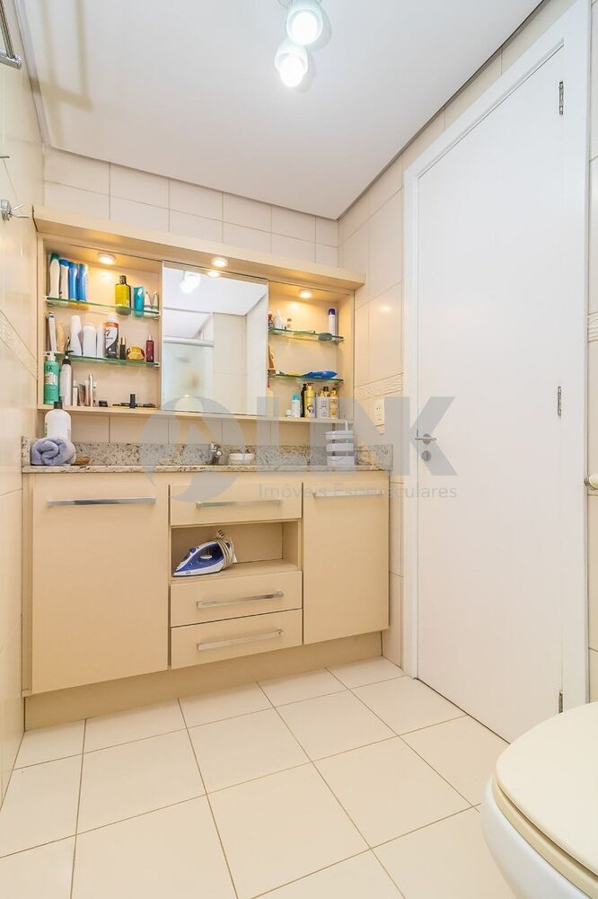 Apartamento à venda com 3 quartos, 136m² - Foto 13