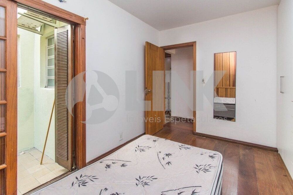 Casa à venda com 3 quartos, 400m² - Foto 4