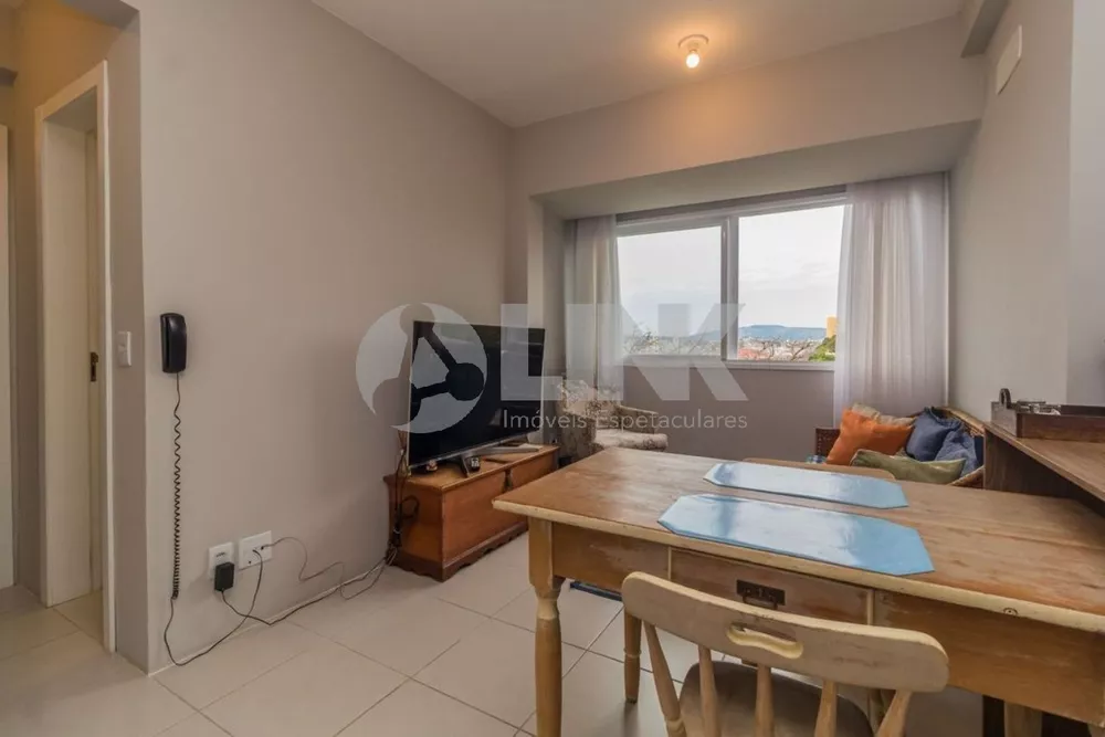 Apartamento à venda com 1 quarto, 35m² - Foto 2