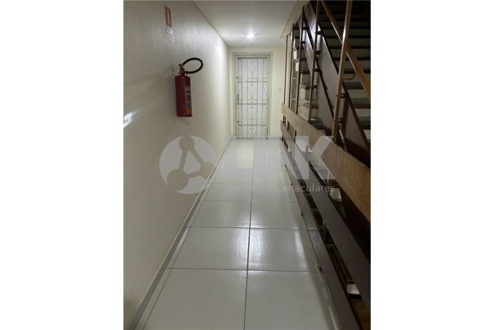 Apartamento à venda com 1 quarto, 47m² - Foto 27