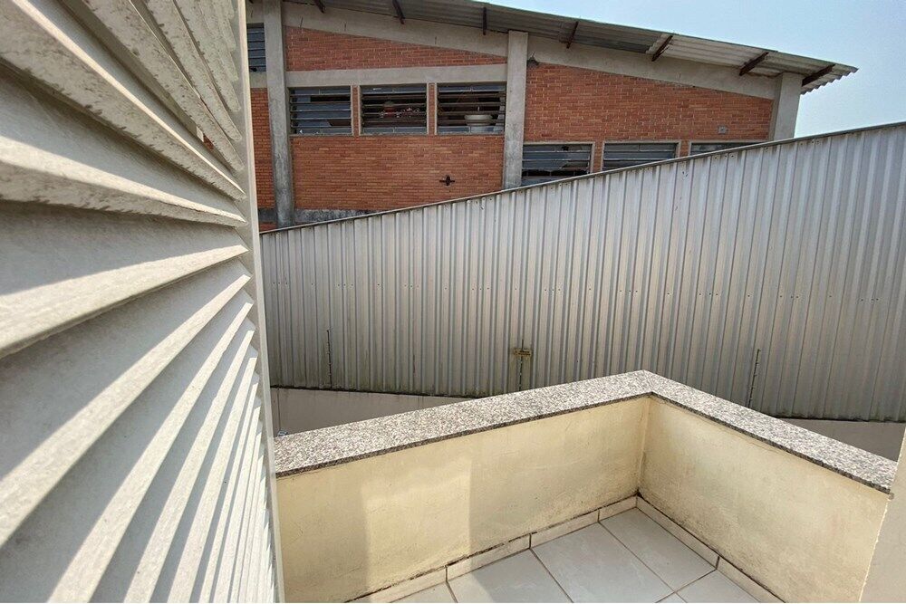 Apartamento à venda com 2 quartos, 79m² - Foto 4