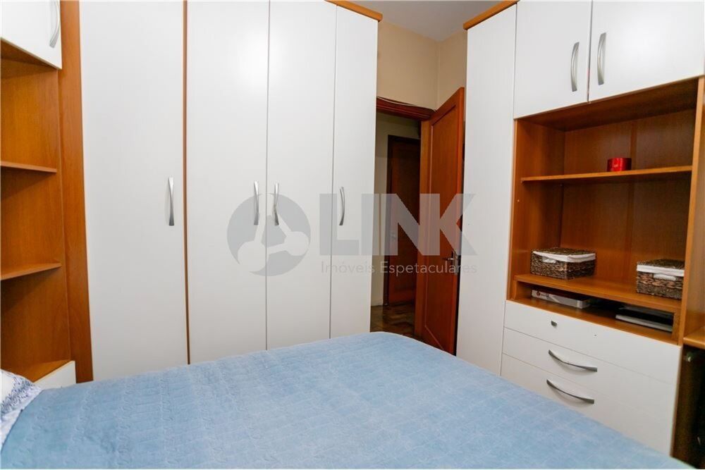Apartamento à venda com 2 quartos, 36m² - Foto 11