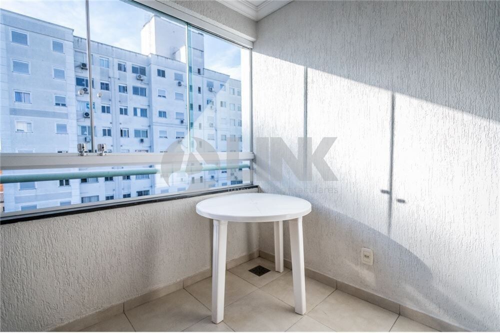 Apartamento, 1 quarto, 58 m² - Foto 2