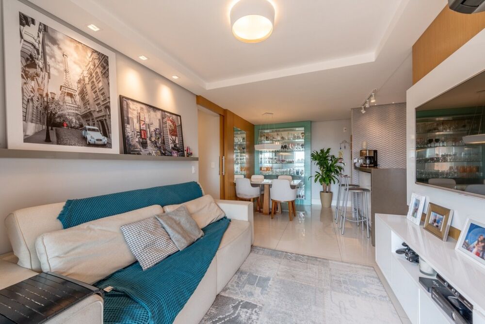 Apartamento à venda com 2 quartos, 76m² - Foto 5