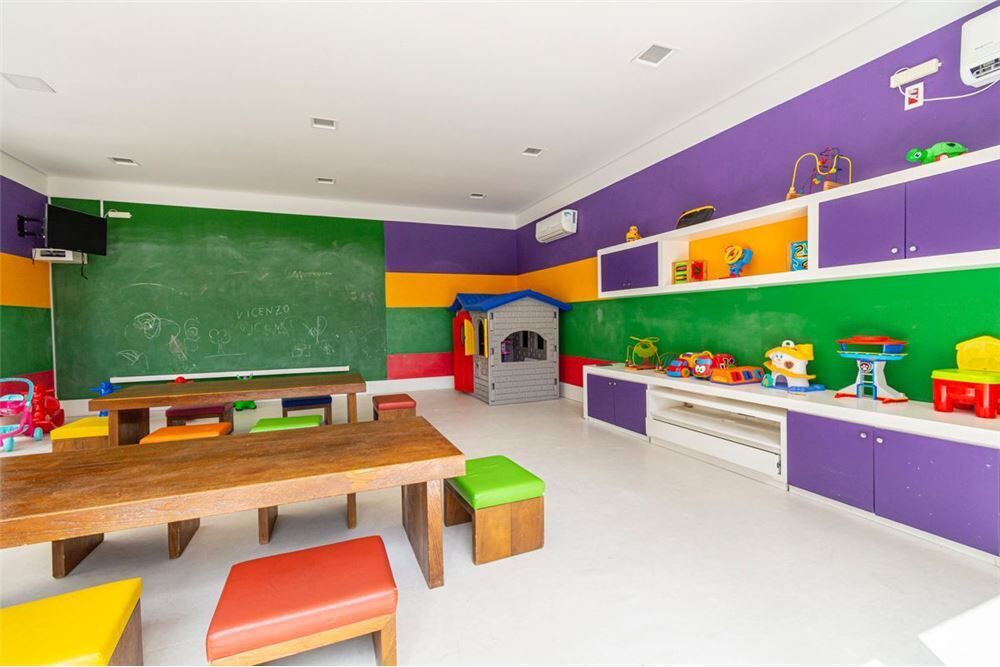 Apartamento à venda com 3 quartos, 165m² - Foto 8