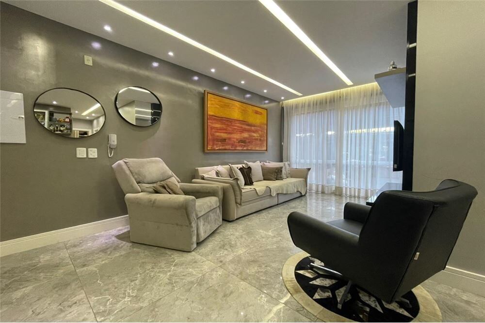 Apartamento à venda com 3 quartos, 165m² - Foto 1