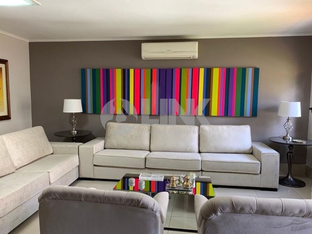 Casa, 3 quartos, 231 m² - Foto 2