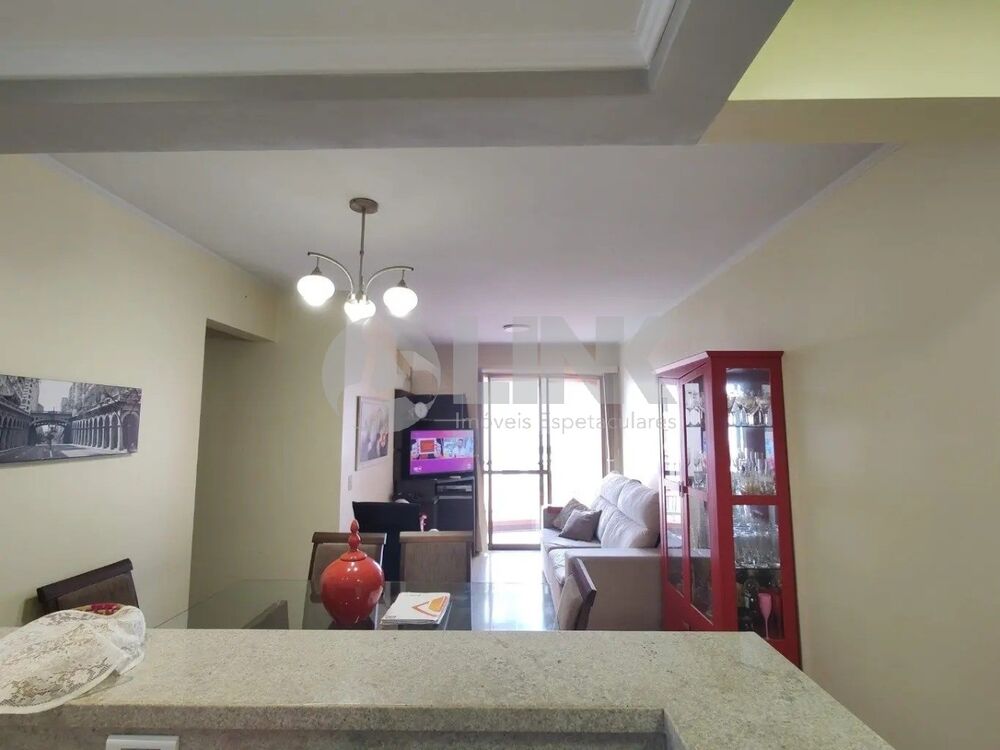 Apartamento à venda com 3 quartos, 70m² - Foto 1