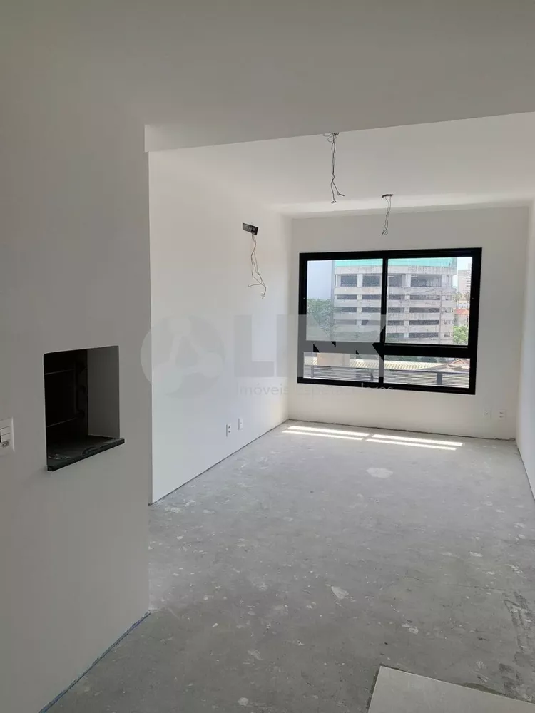 Apartamento à venda com 1 quarto, 40m² - Foto 1