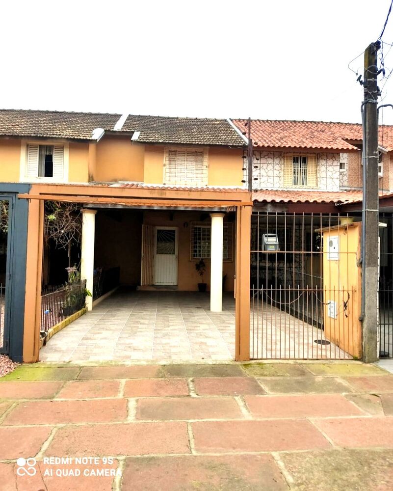 Casa à venda com 3 quartos - Foto 1
