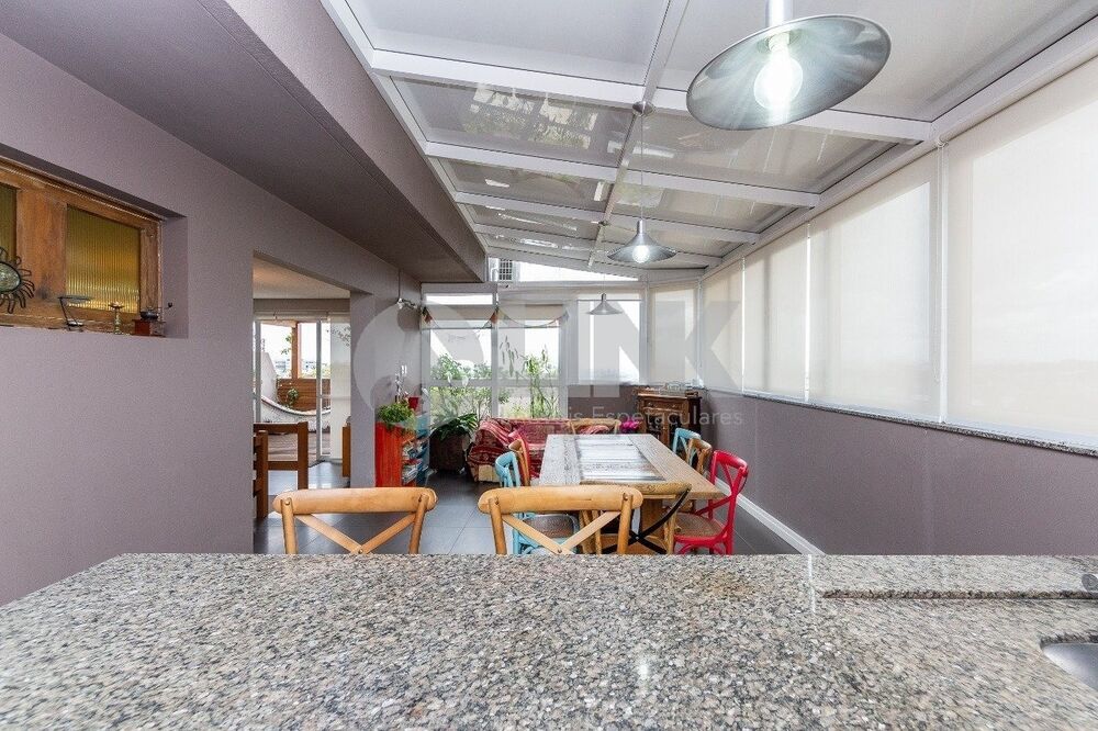 Cobertura à venda com 2 quartos, 174m² - Foto 2