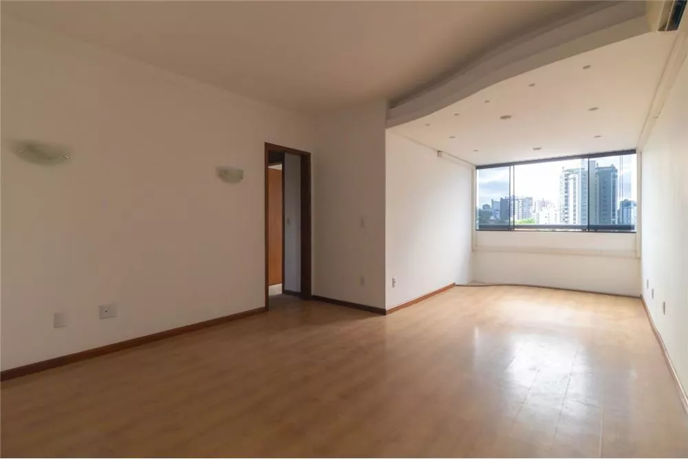 Apartamento à venda com 3 quartos, 82m² - Foto 1