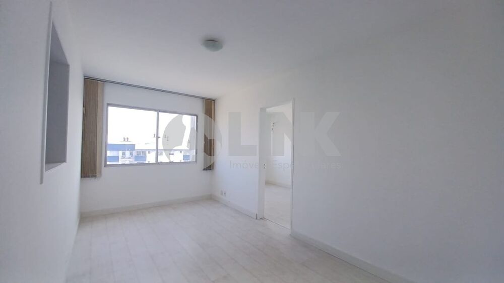 Apartamento, 1 quarto, 42 m² - Foto 1