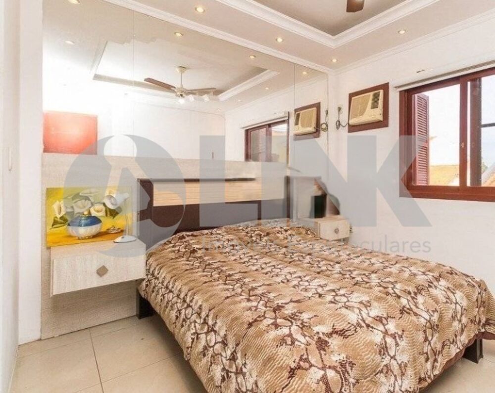 Casa à venda com 3 quartos, 125m² - Foto 2