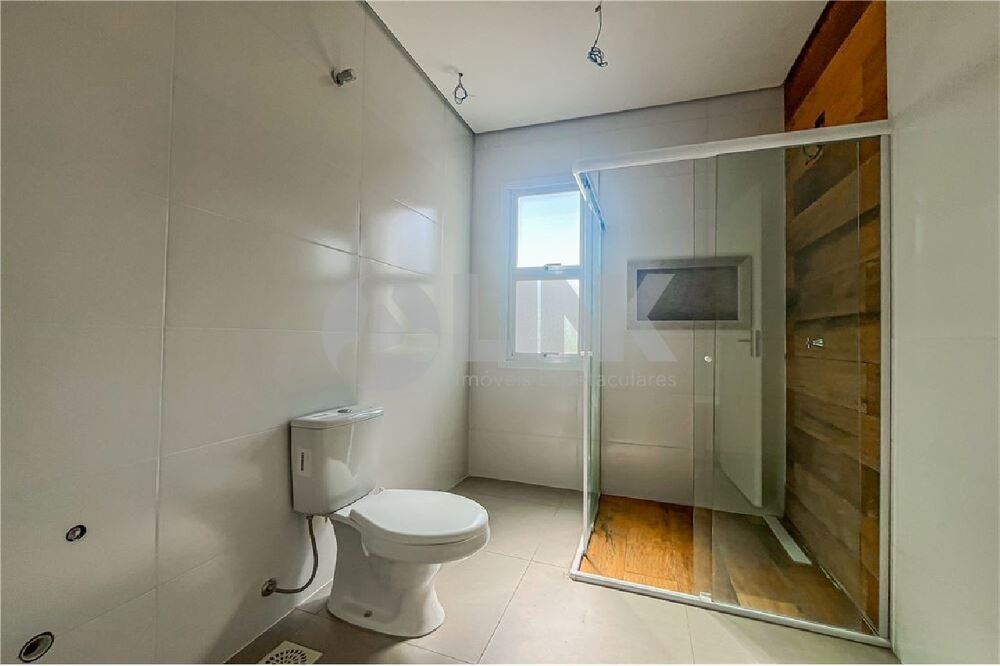 Casa, 3 quartos, 240 m² - Foto 11