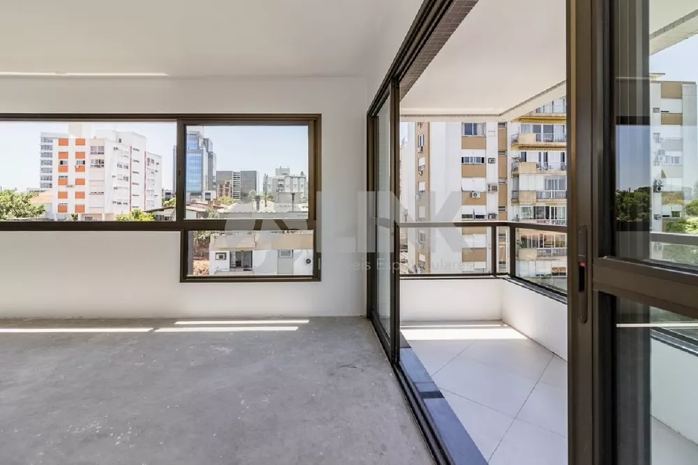 Apartamento à venda com 3 quartos, 123m² - Foto 4