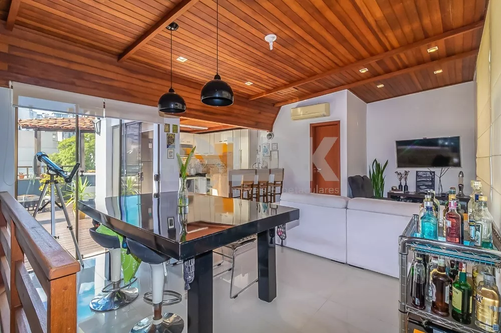 Cobertura à venda com 2 quartos, 84m² - Foto 8