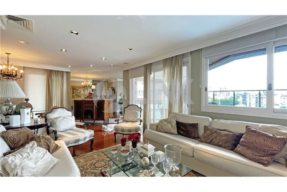 Apartamento, 3 quartos, 210 m² - Foto 2